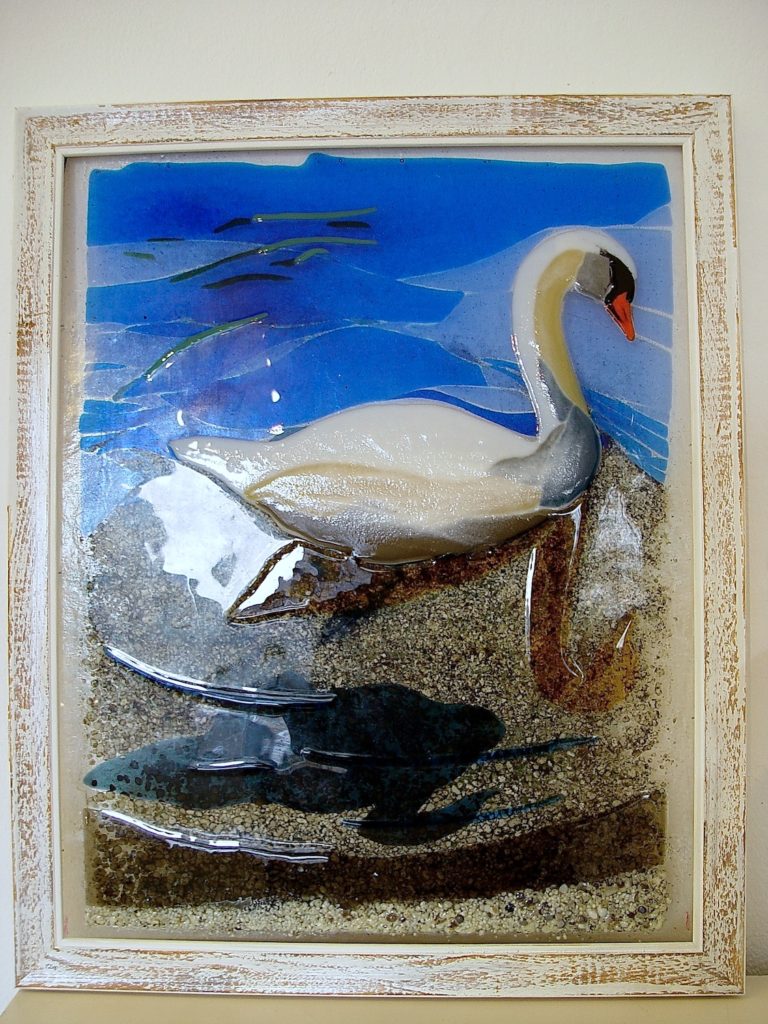 Schwan am Ufer